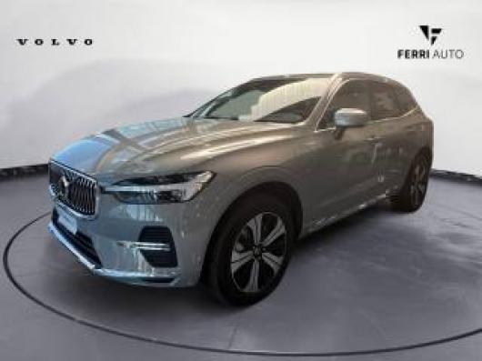nuovo VOLVO XC60