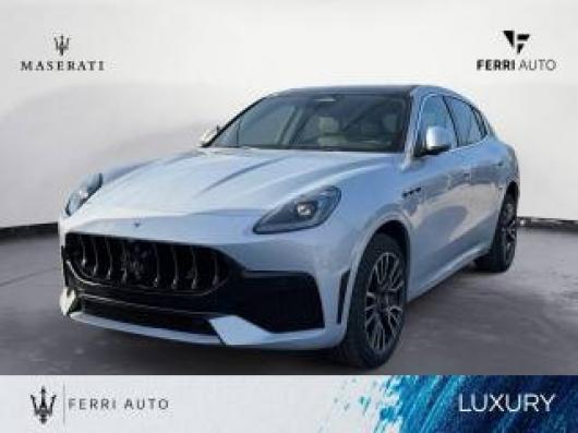 nuovo MASERATI Grecale