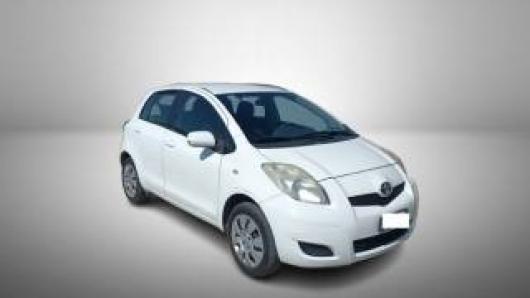 usato TOYOTA Yaris