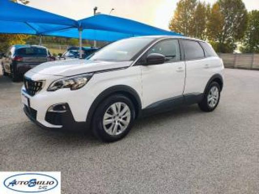usato PEUGEOT 3008