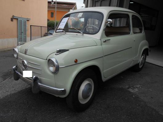 epoca FIAT 600