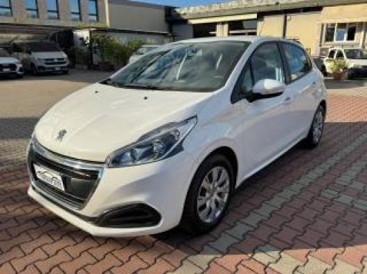 usato PEUGEOT 208