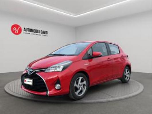 usato TOYOTA Yaris