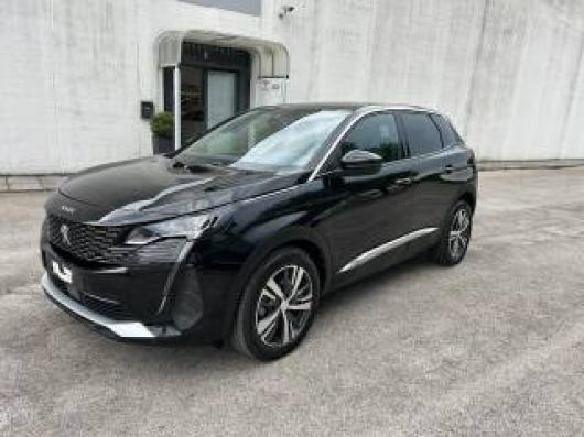 usato PEUGEOT 3008