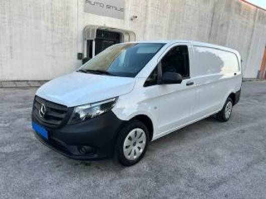 usato MERCEDES Vito