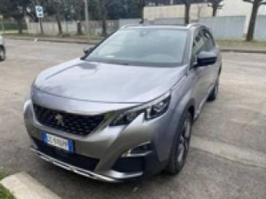 usato PEUGEOT 5008