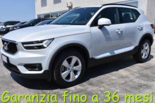 usato VOLVO XC40