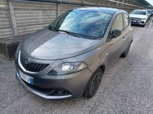 usato LANCIA Ypsilon