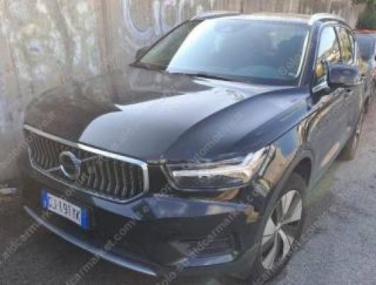 usato VOLVO XC40