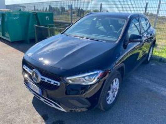 usato MERCEDES GLA 200