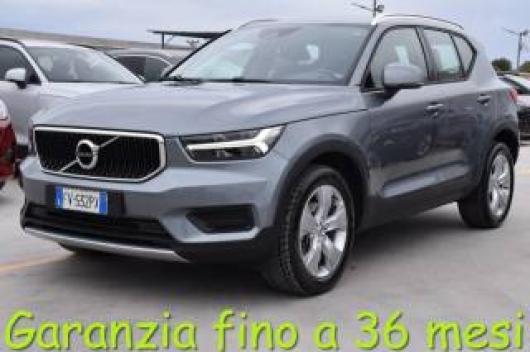 usato VOLVO XC40