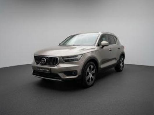 usato VOLVO XC40