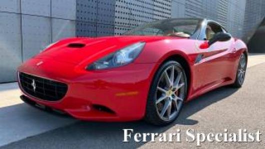 usato FERRARI California