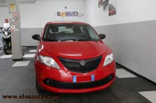 usato LANCIA Ypsilon
