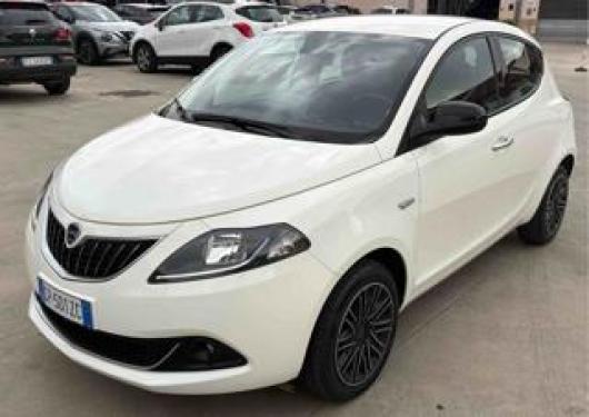 usato LANCIA Ypsilon