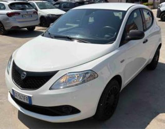 usato LANCIA Ypsilon