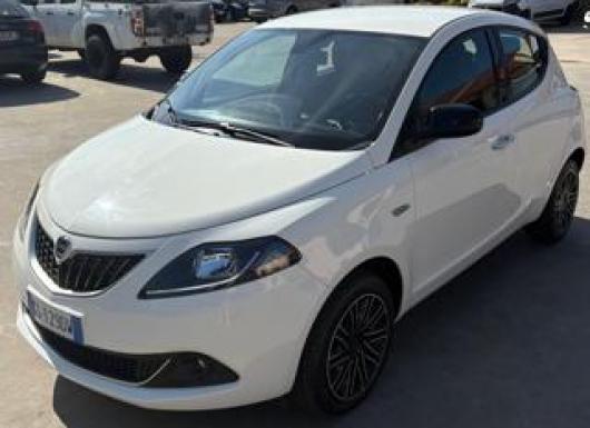 usato LANCIA Ypsilon