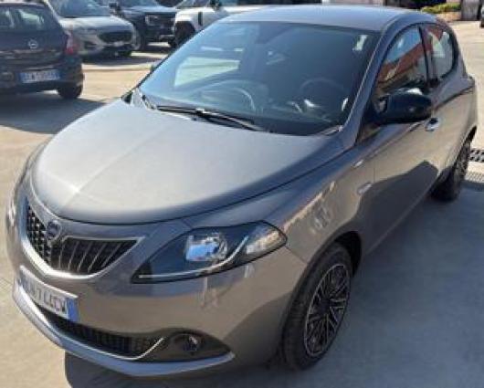 Ypsilon