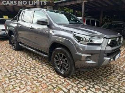 usato TOYOTA Hilux