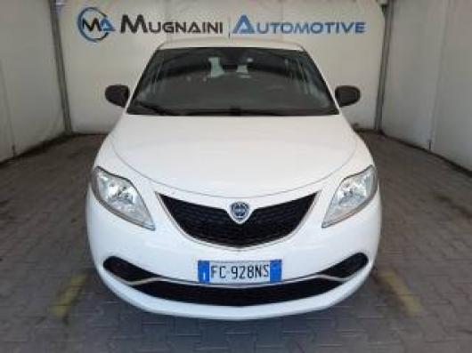 usato LANCIA Ypsilon