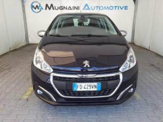 usato PEUGEOT 208