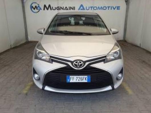 usato TOYOTA Yaris