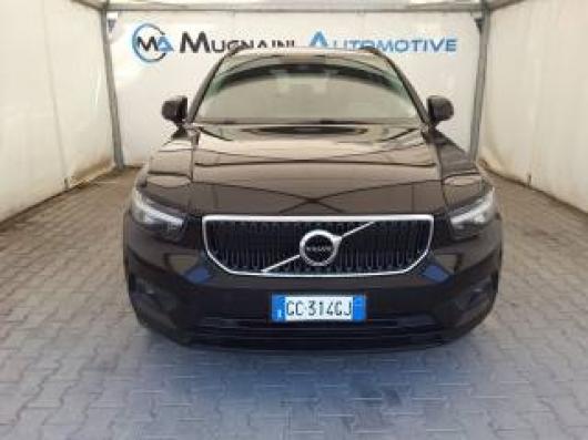 usato VOLVO XC40