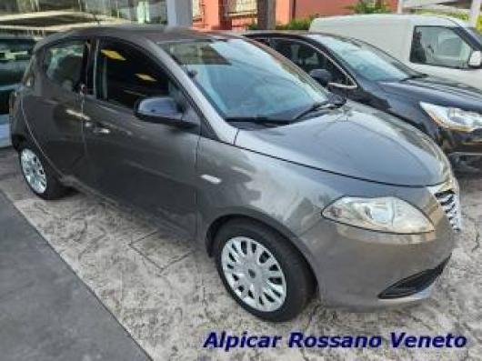 Ypsilon