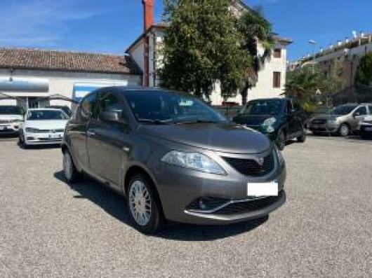 usato LANCIA Ypsilon