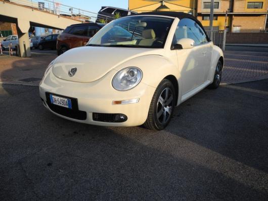 usato VOLKSWAGEN New Beetle