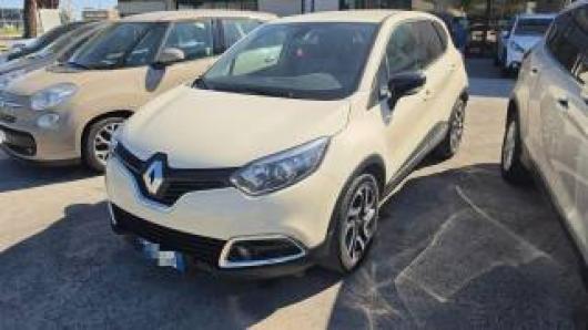 usato RENAULT Captur