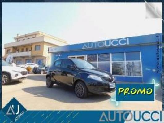 usato LANCIA Ypsilon