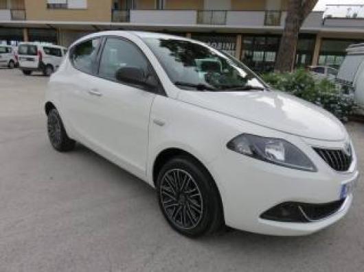 usato LANCIA Ypsilon