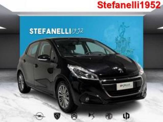 usato PEUGEOT 208