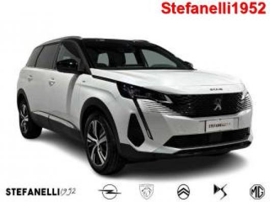 usato PEUGEOT 5008