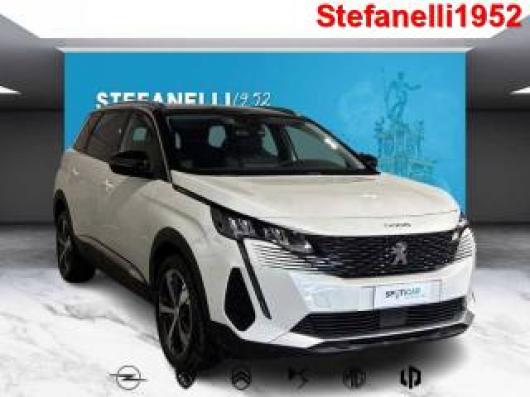 usato PEUGEOT 5008