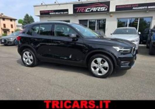 usato VOLVO XC40