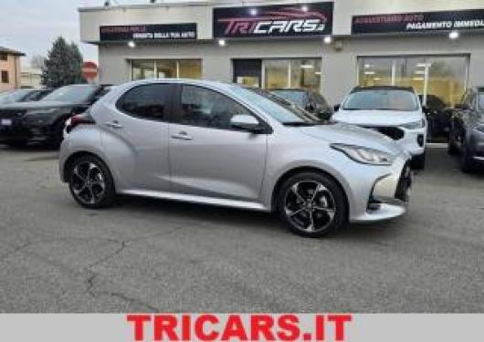 usato TOYOTA Yaris
