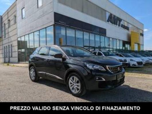 usato PEUGEOT 3008