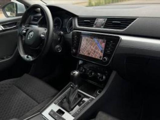 usato SKODA Superb