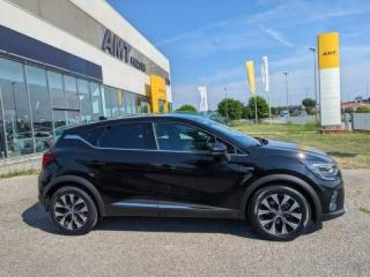 usato RENAULT Captur