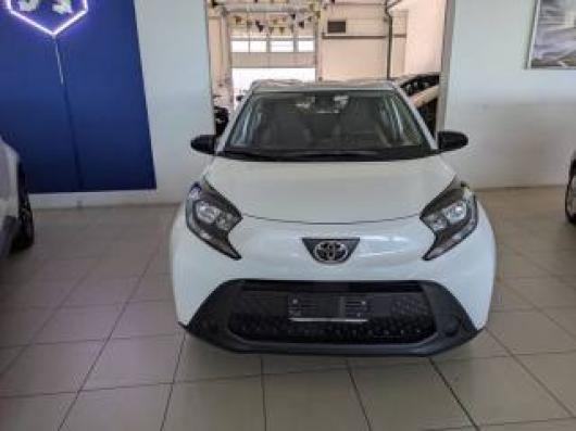 usato TOYOTA Aygo X