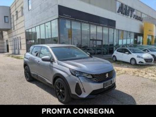 usato PEUGEOT 3008