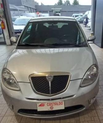 usato LANCIA Ypsilon