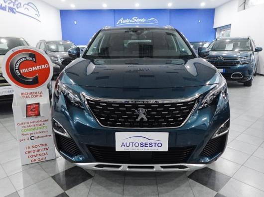 usato PEUGEOT 5008