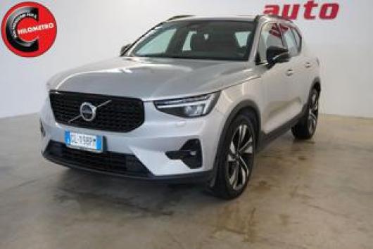 usato VOLVO XC40