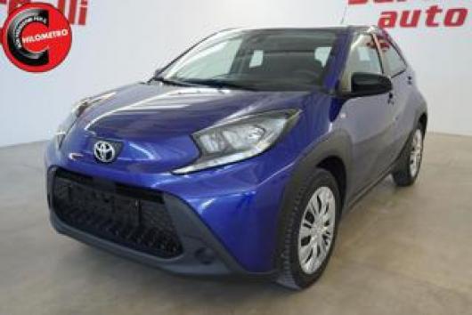 usato TOYOTA Aygo X