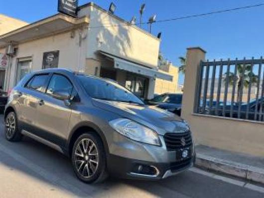 usato SUZUKI S Cross