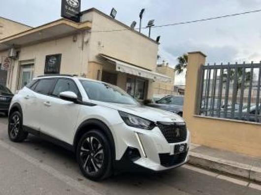 usato PEUGEOT 2008