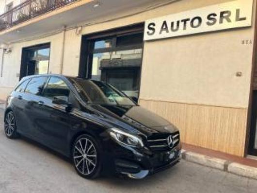 usato MERCEDES B 200